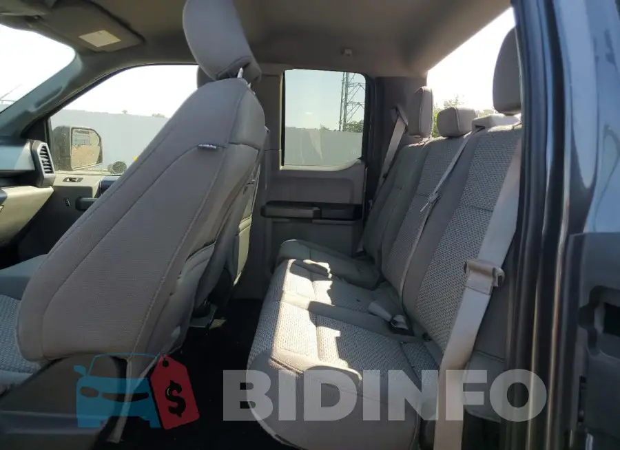 1FTFX1EG7JFB55287 Photo# 10