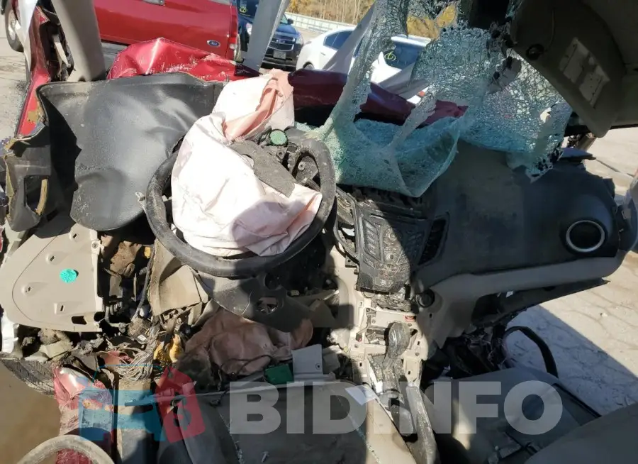 3FADP4EJ1FM207790 Photo# 8