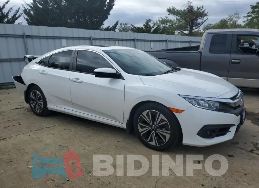19XFC1F31HE212367 Photo# 4