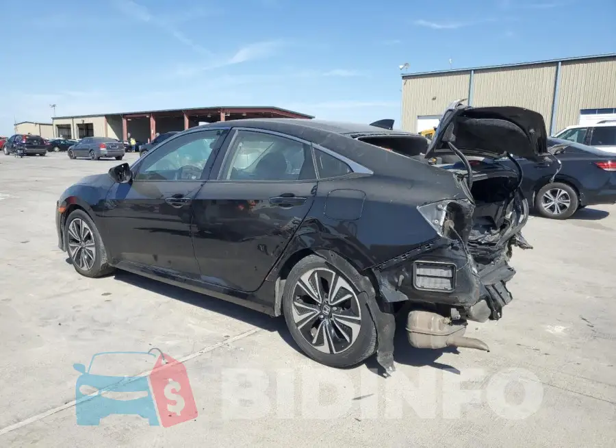 19XFC1F35HE210346 Photo# 2