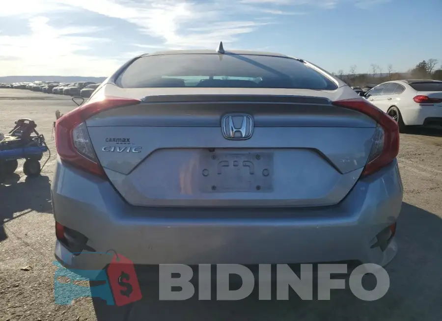 19XFC1F70HE205204 Photo# 6
