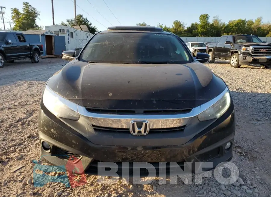 19XFC1F92HE012439 Photo# 5