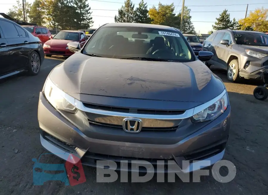 19XFC2F52HE046383 Photo# 5