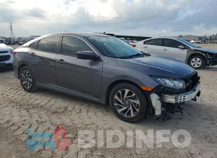 19XFC2F72HE228635 Photo# 4