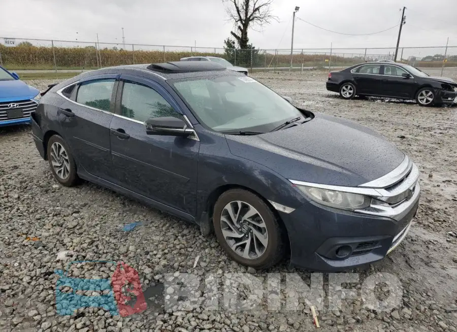 19XFC2F77GE059887 Photo# 4
