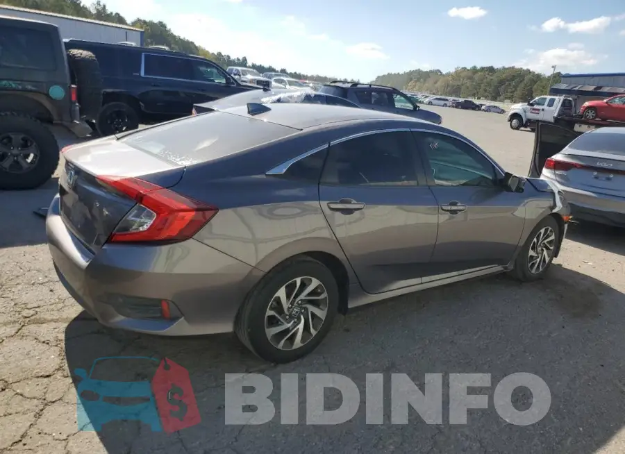 19XFC2F79HE008182 Photo# 3