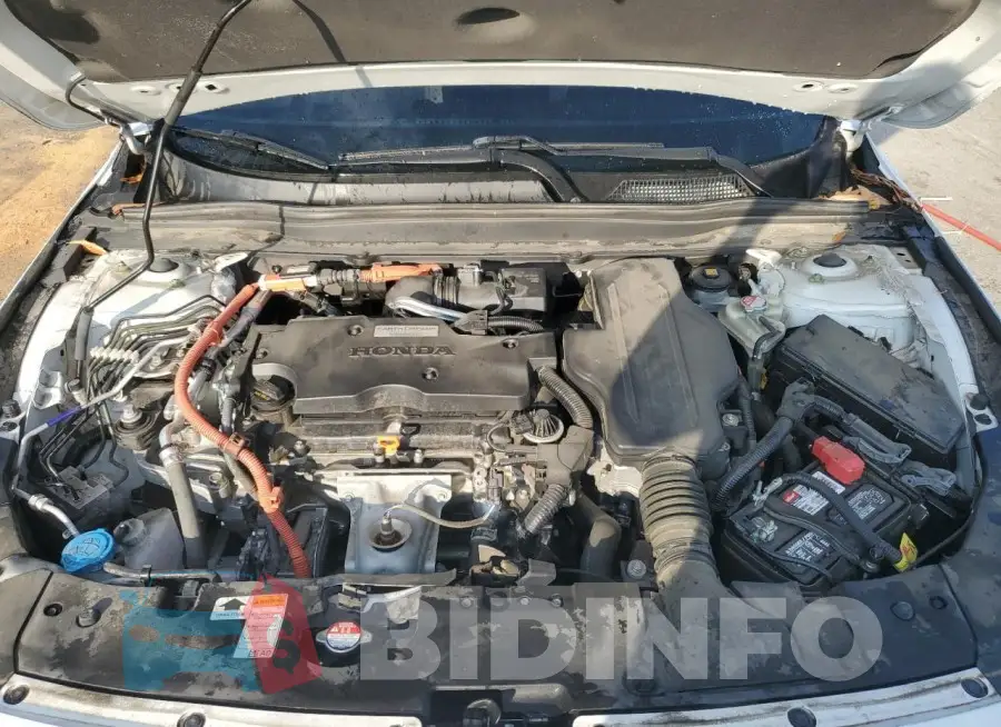1HGCV3F53KA009793 Photo# 11