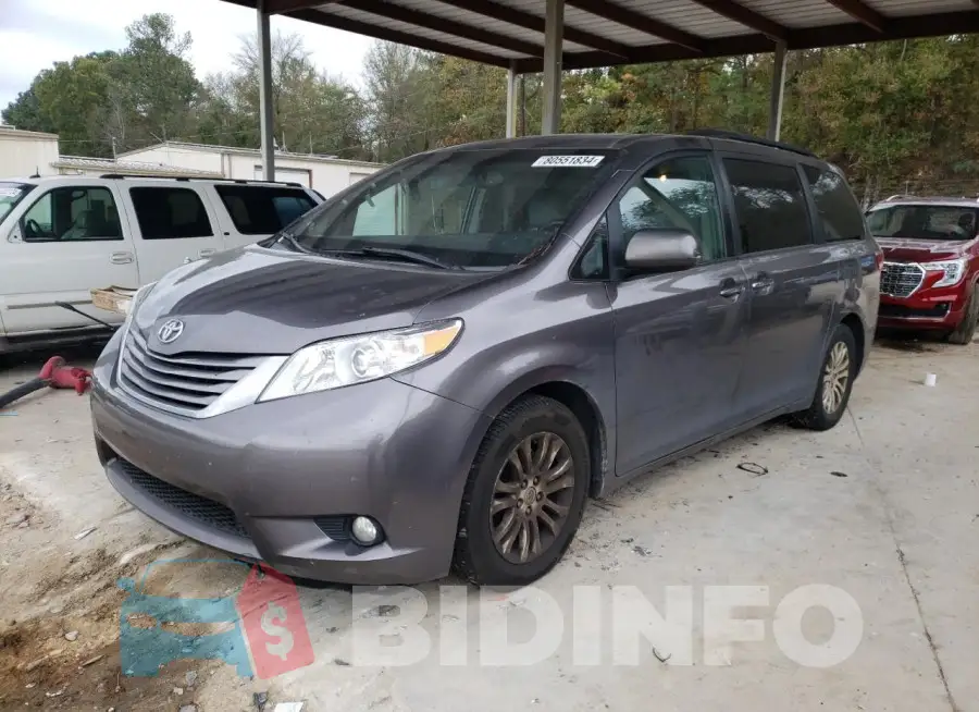 5TDYK3DCXFS686962 Photo# 1