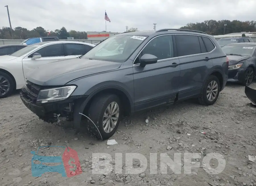 3VV3B7AX1KM074847 Photo# 1