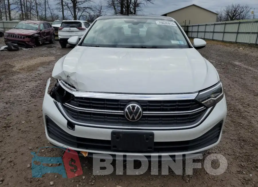3VW7M7BU2PM050737 Photo# 5