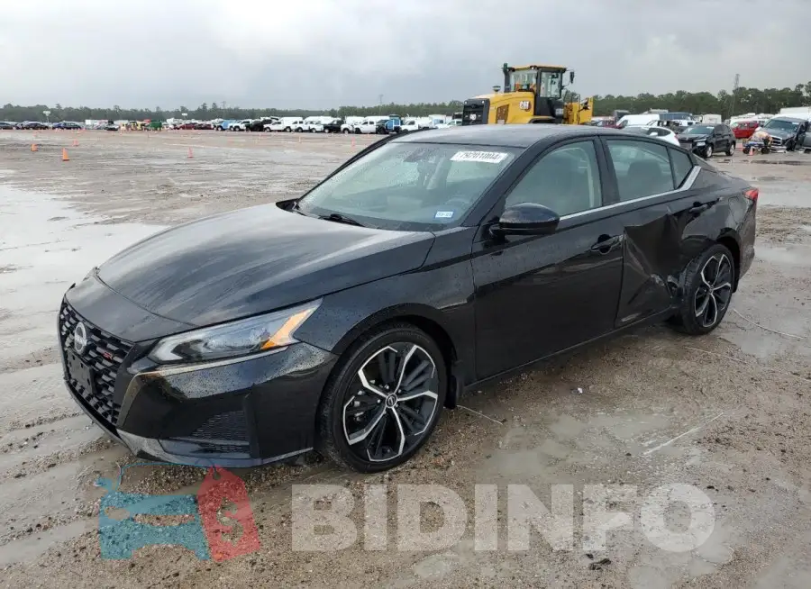 1N4BL4CV4PN378081 Photo# 1