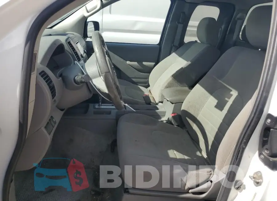 1N6BD0CT6JN737594 Photo# 7