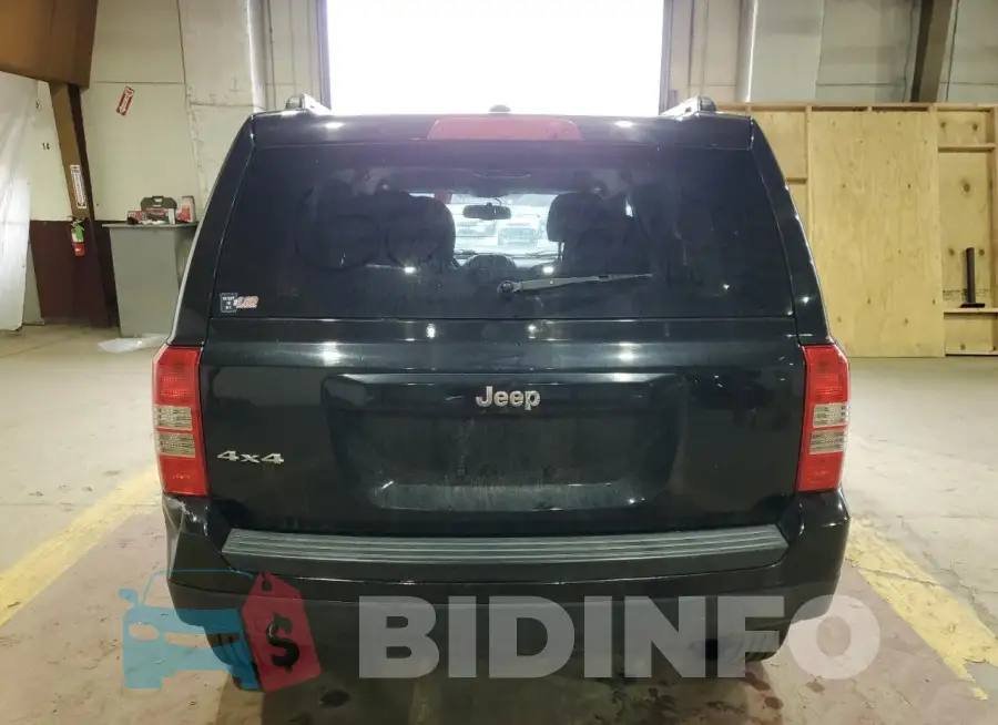 1C4NJRBB8GD522545 Photo# 6