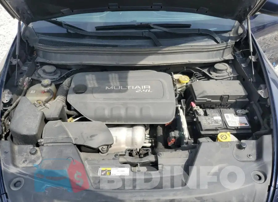 1C4PJLCB8FW660772 Photo# 12