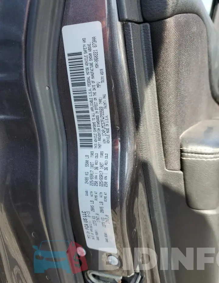 1C4PJMCS7FW755569 Photo# 13
