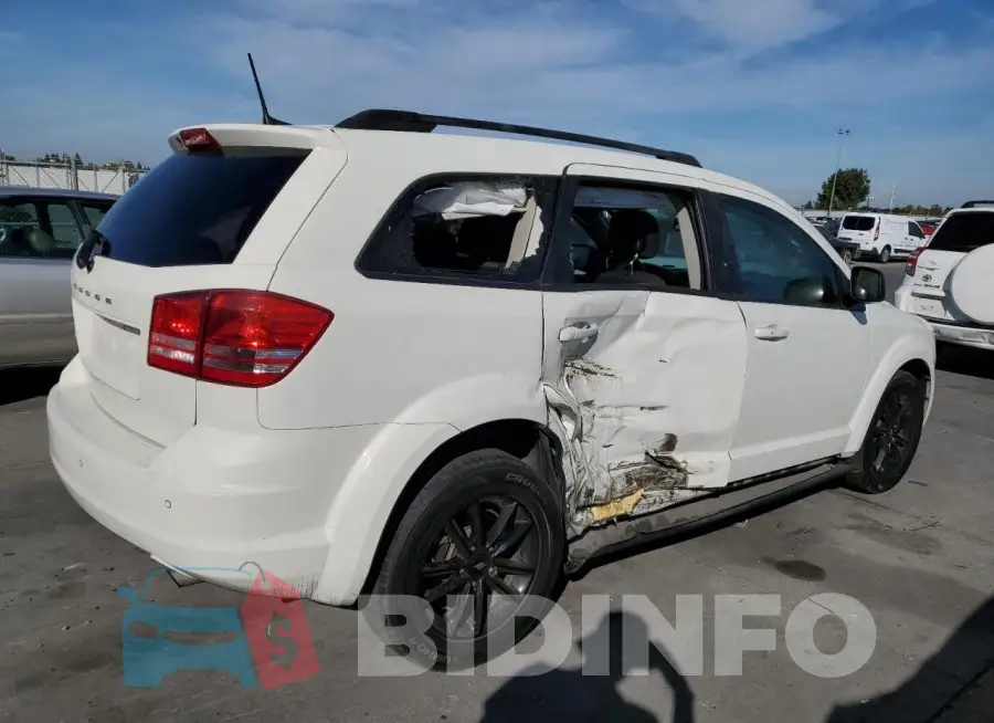 3C4PDCAB9LT272235 Photo# 3