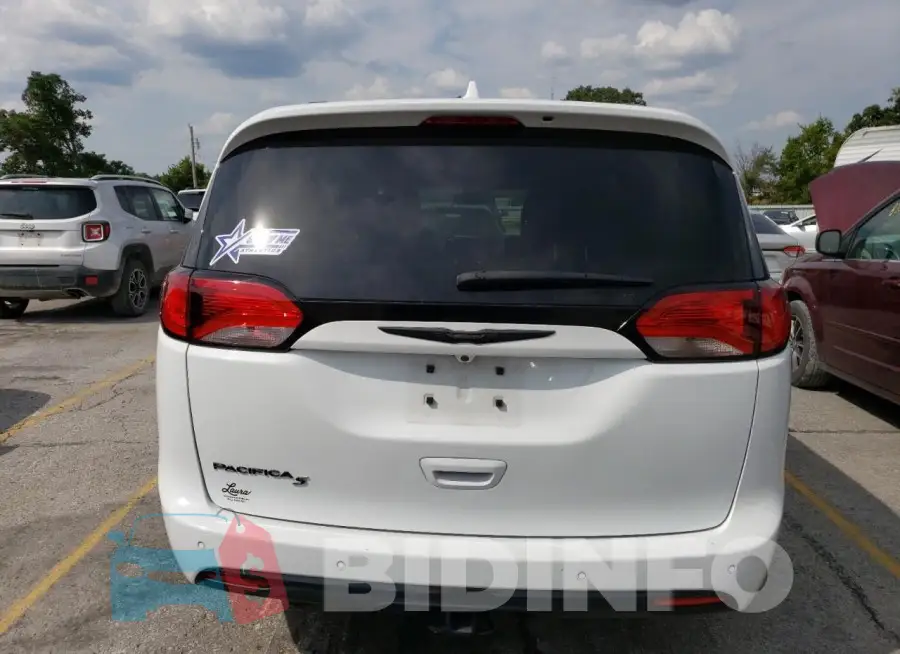 2C4RC1EG8LR110802 Photo# 6