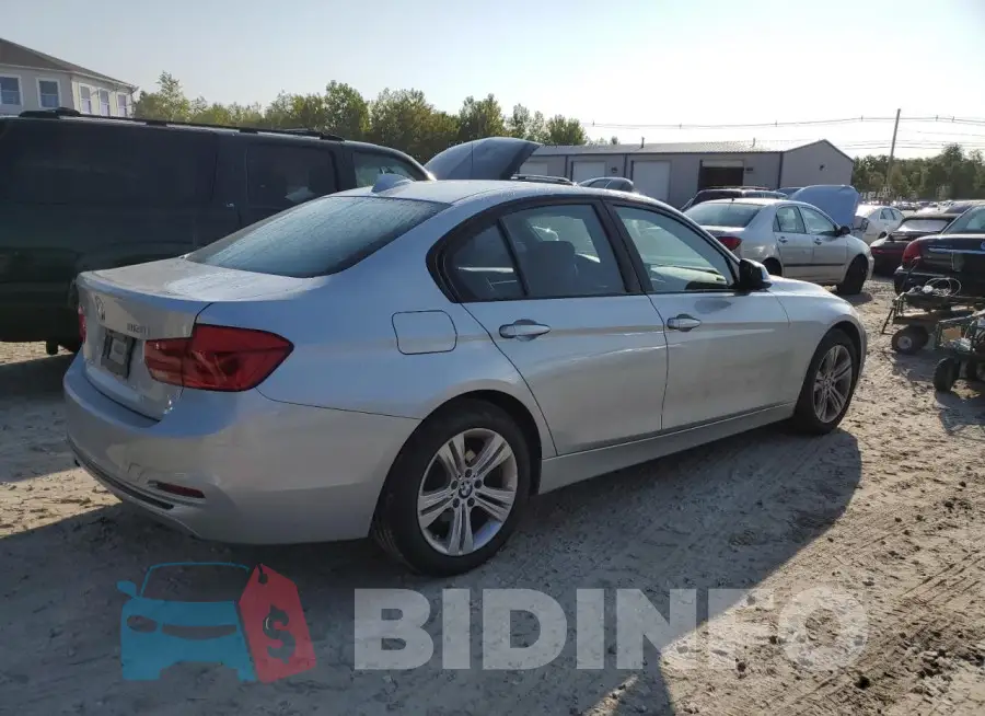WBA8E3G5XGNU05459 Photo# 3