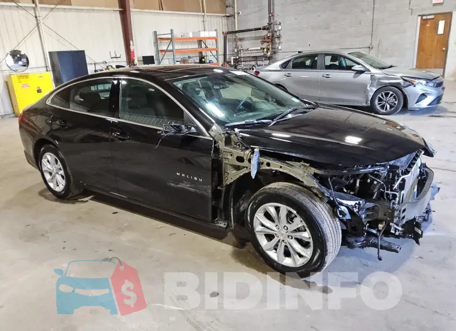 1G1ZD5ST7RF174361 Photo# 4