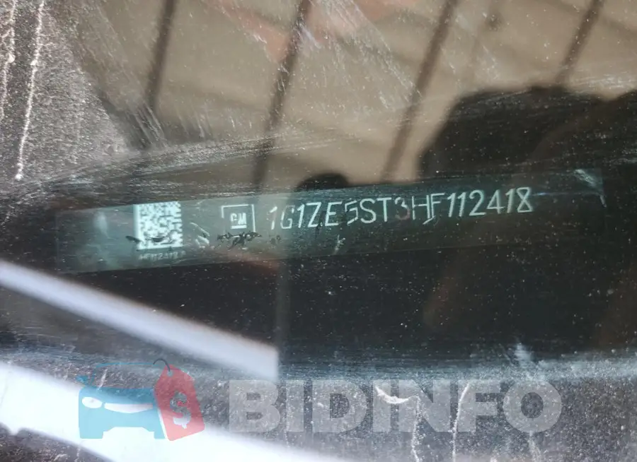 1G1ZE5ST3HF112418 Photo# 12