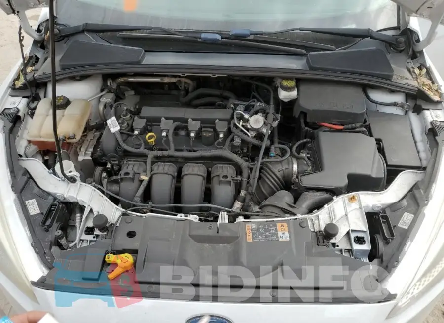 1FADP3E23JL300047 Photo# 11
