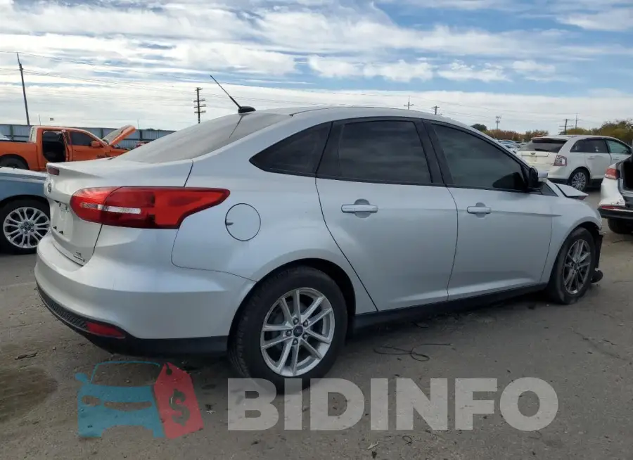 1FADP3F26FL329581 Photo# 3