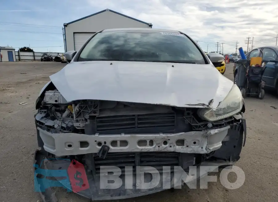 1FADP3F26FL329581 Photo# 5