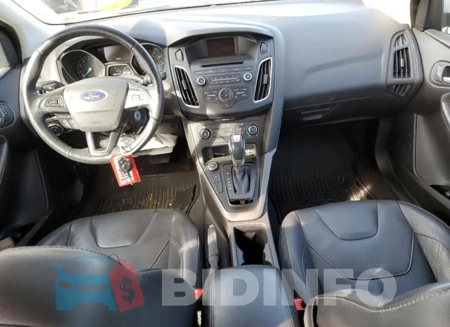 1FADP3F29GL371714 Photo# 8