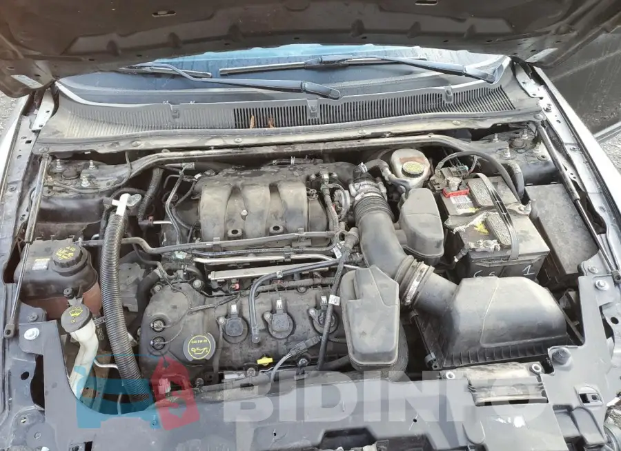 1FAHP2J88HG102721 Photo# 11