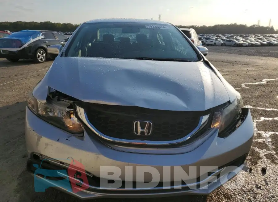 19XFB2F72FE046773 Photo# 5
