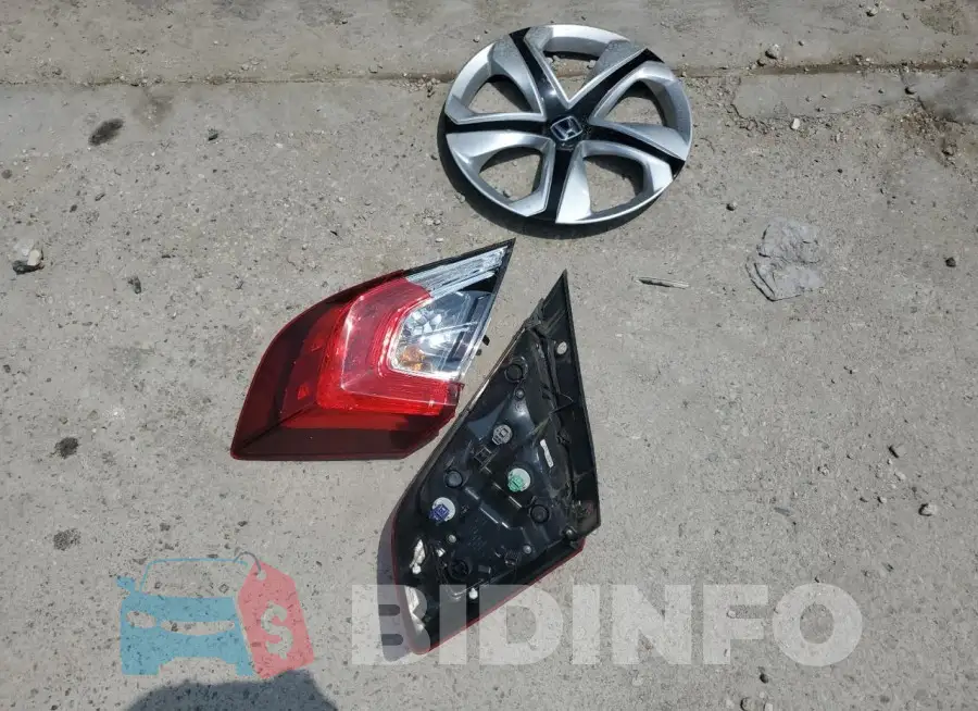 19XFC2F56HE032180 Photo# 12