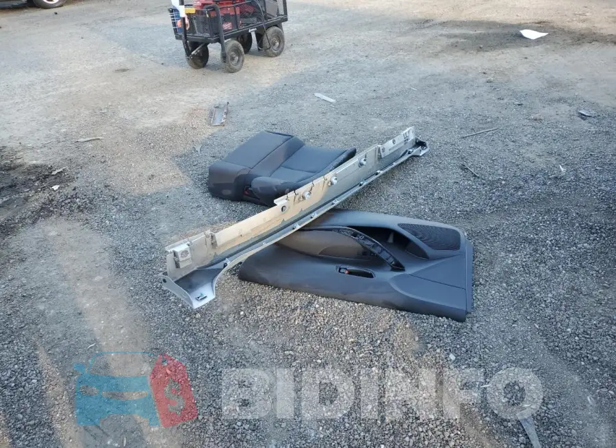 5YFB4MDE1RP148431 Photo# 12