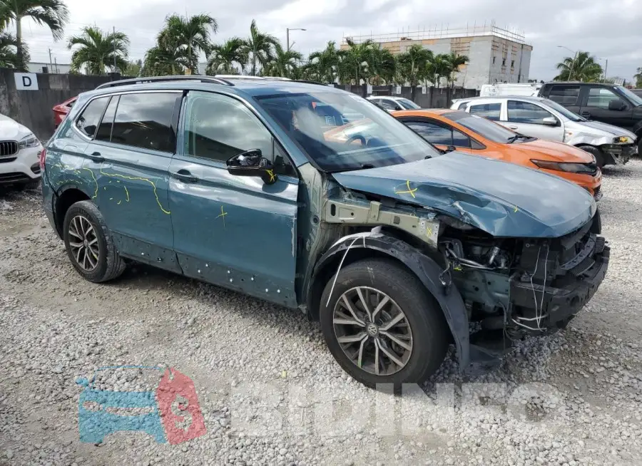 3VV3B7AX8KM159457 Photo# 4