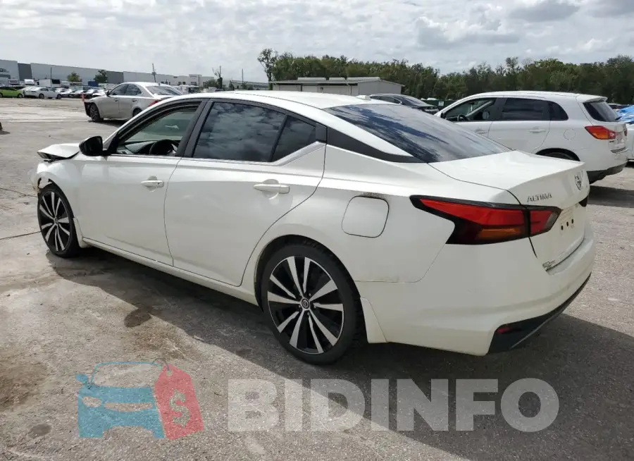 1N4BL4CV6KC193020 Photo# 2