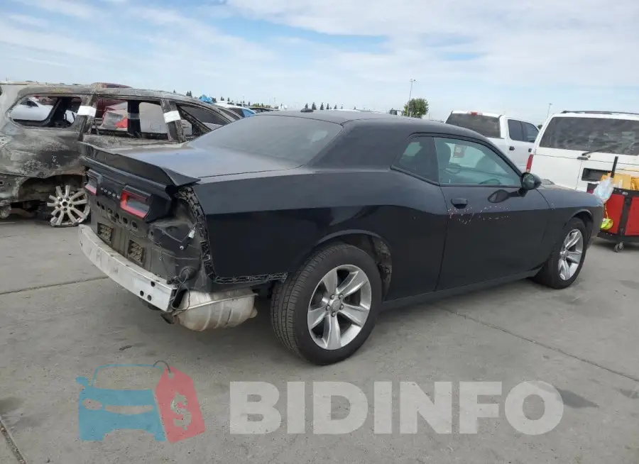 2C3CDZAG4JH303043 Photo# 3