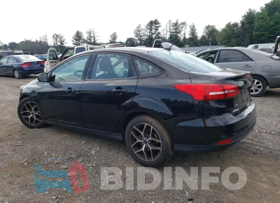1FADP3H27JL243234 Photo# 2