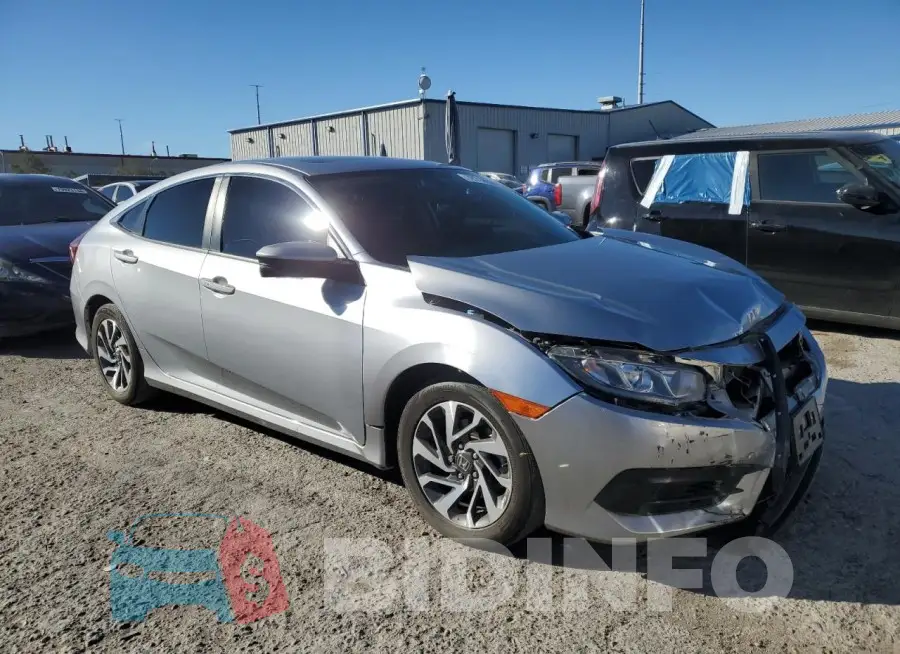 2HGFC2F74HH500527 Photo# 4