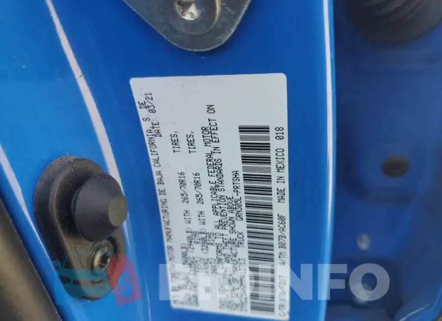 3TMCZ5AN0MM413713 Photo# 12