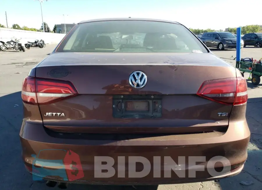 3VW167AJXHM322749 Photo# 6