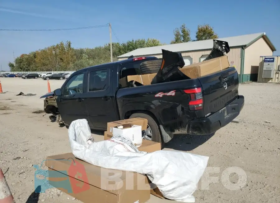 1N6ED1EK8NN646338 Photo# 2