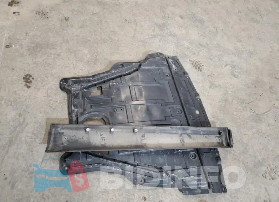 JN1BJ1CR6HW122217 Photo# 13