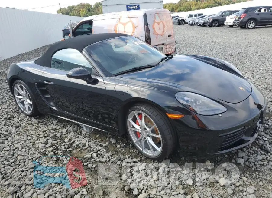 WP0CB2A88JS228485 Photo# 4