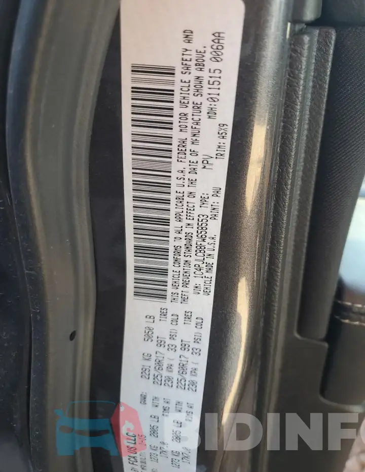 1C4PJLCB8FW658553 Photo# 13