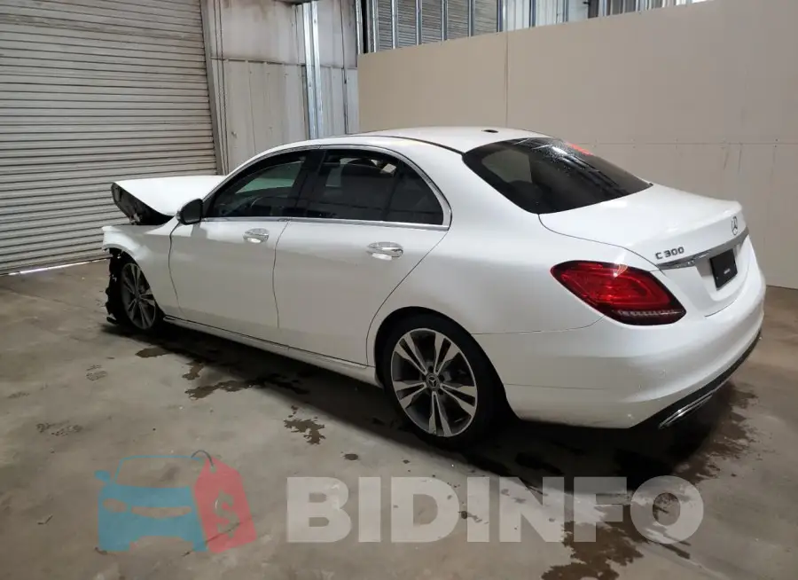 55SWF8DB6KU308571 Photo# 2