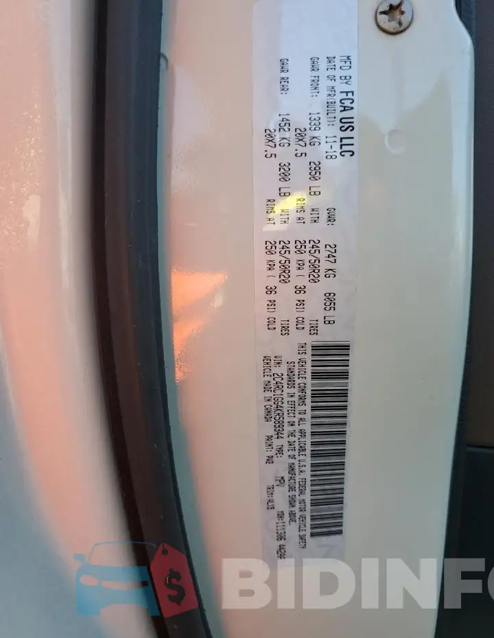 2C4RC1GG4KR589344 Photo# 14
