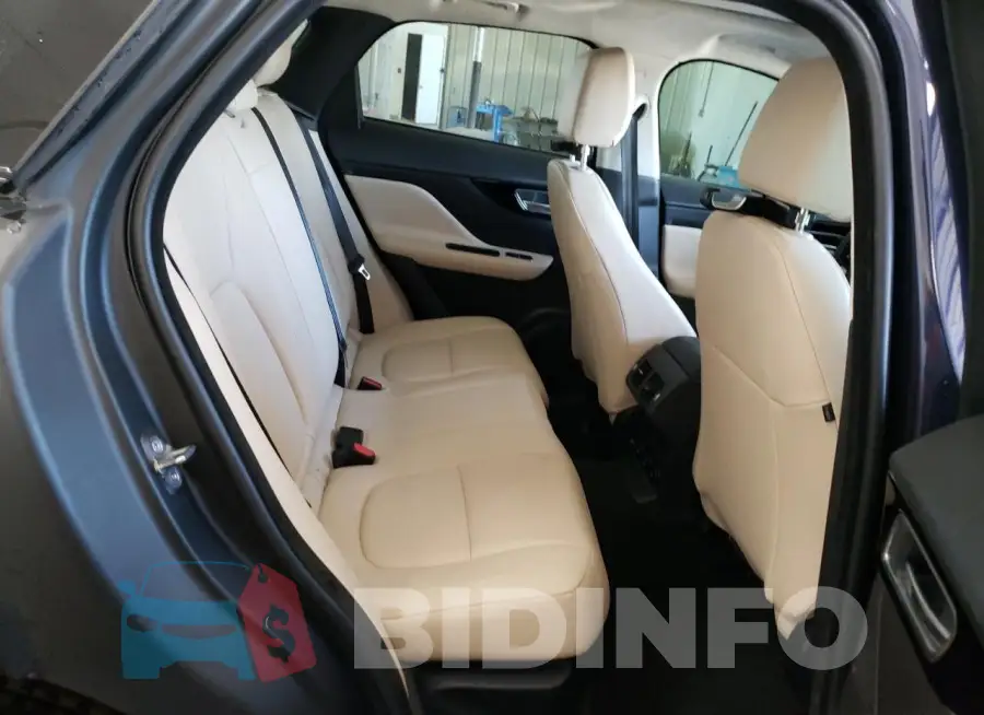 SADCJ2FX4KA358181 Photo# 11