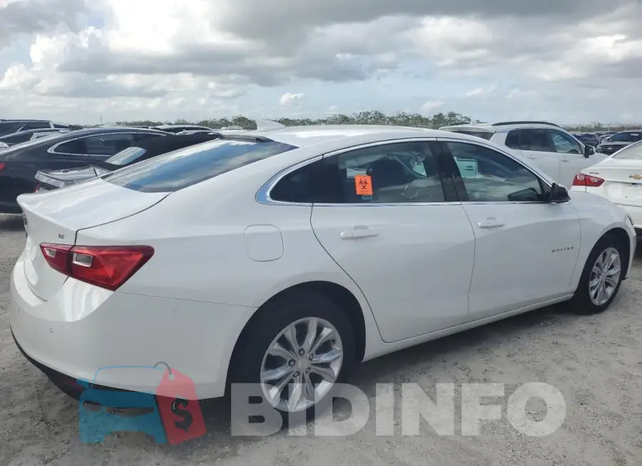 1G1ZD5ST8RF112242 Photo# 3