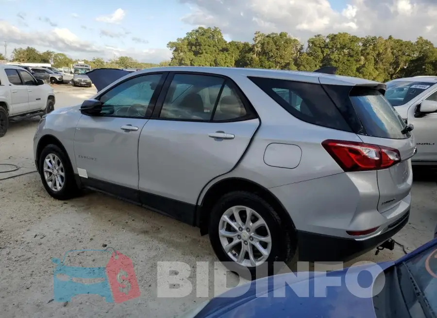 2GNAXREV2J6207062 Photo# 2
