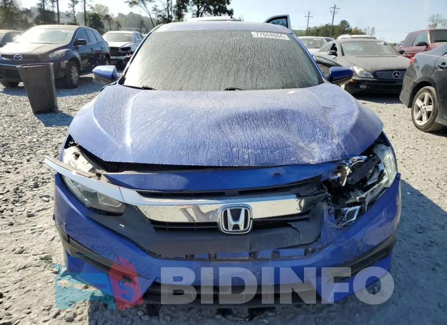 19XFC2F7XHE058279 Photo# 5