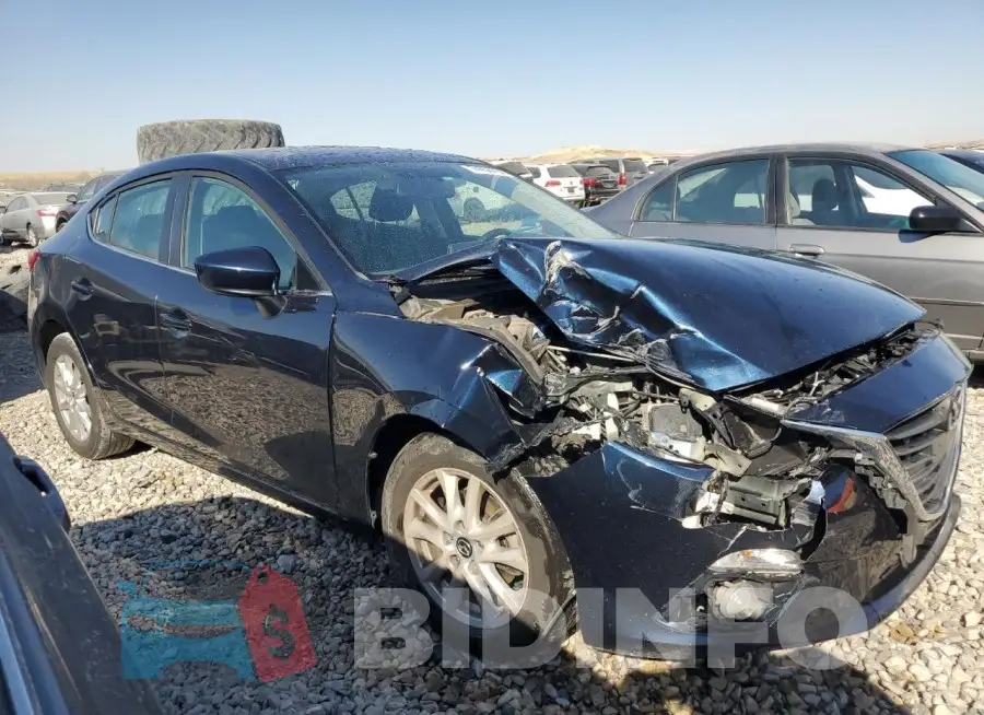 3MZBM1W75GM252158 Photo# 4